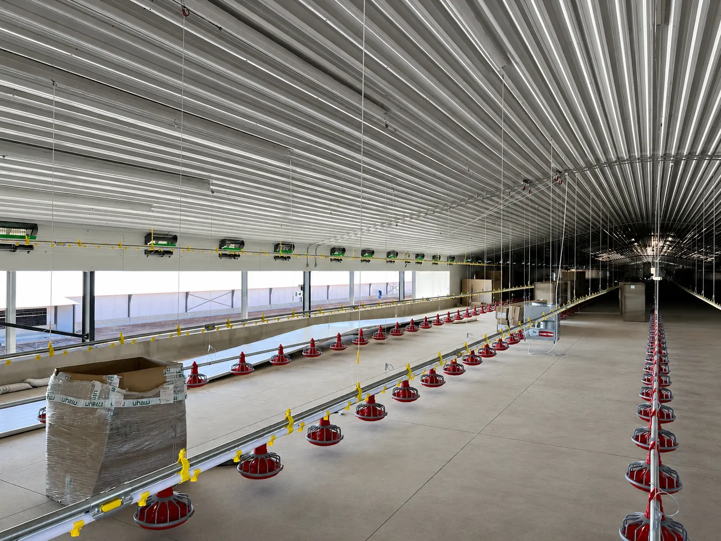 New Large-Scale Broiler Poultry Farming Project Launched in Mozambique with 3 Modern Poultry Houses & Automated Battery Cage System 6 New Large-Scale Broiler Poultry Farming Project Launched in Mozambique with 3 Modern Poultry Houses & Automated Battery Cage System 5
